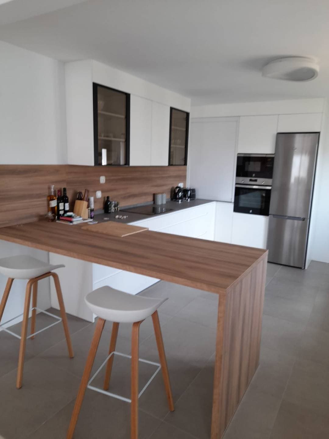 Completed kitchen renovation by Kitchens Costa del Sol
